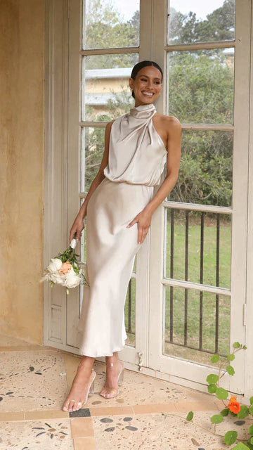 Bridesmaid Halter Dress for Woman | Neck-Holder
