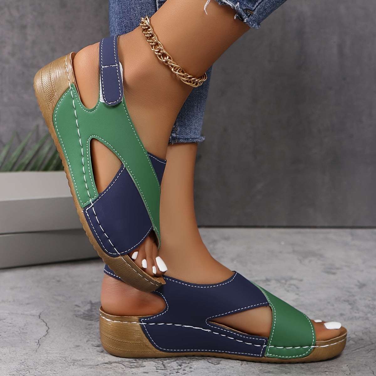 Women's Flat Summer Sandals | Walking