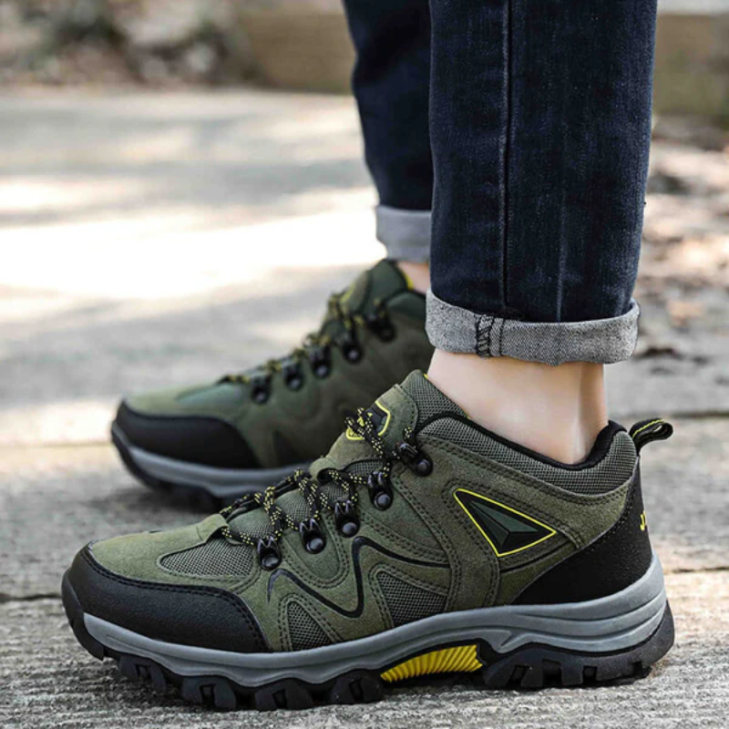 Men's Lace-Up Hiking Shoes | Outdoors