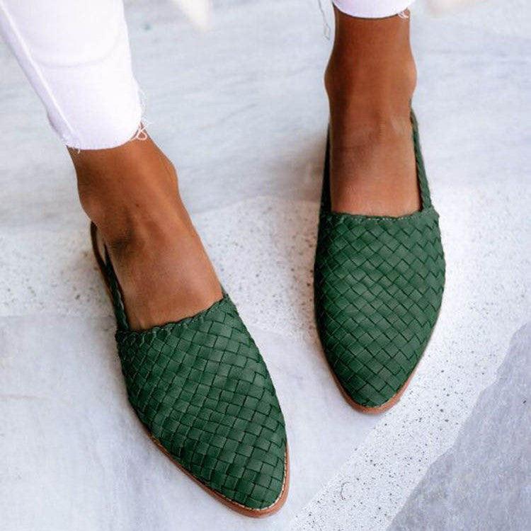 Women's Closed Toe Flat Sandals | Slingback