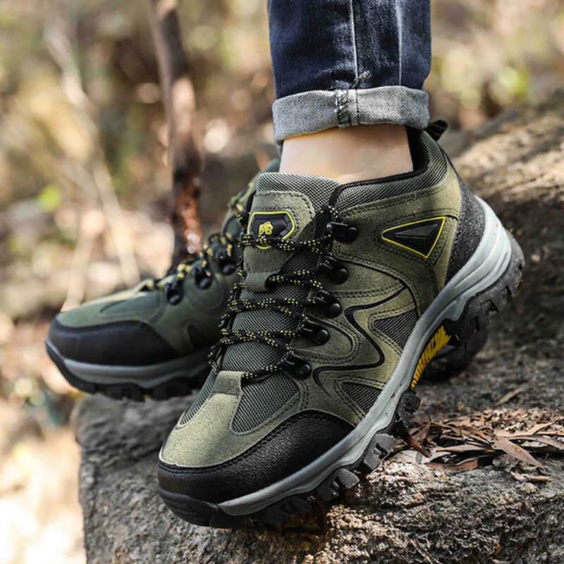 Men's Lace-Up Hiking Shoes | Outdoors