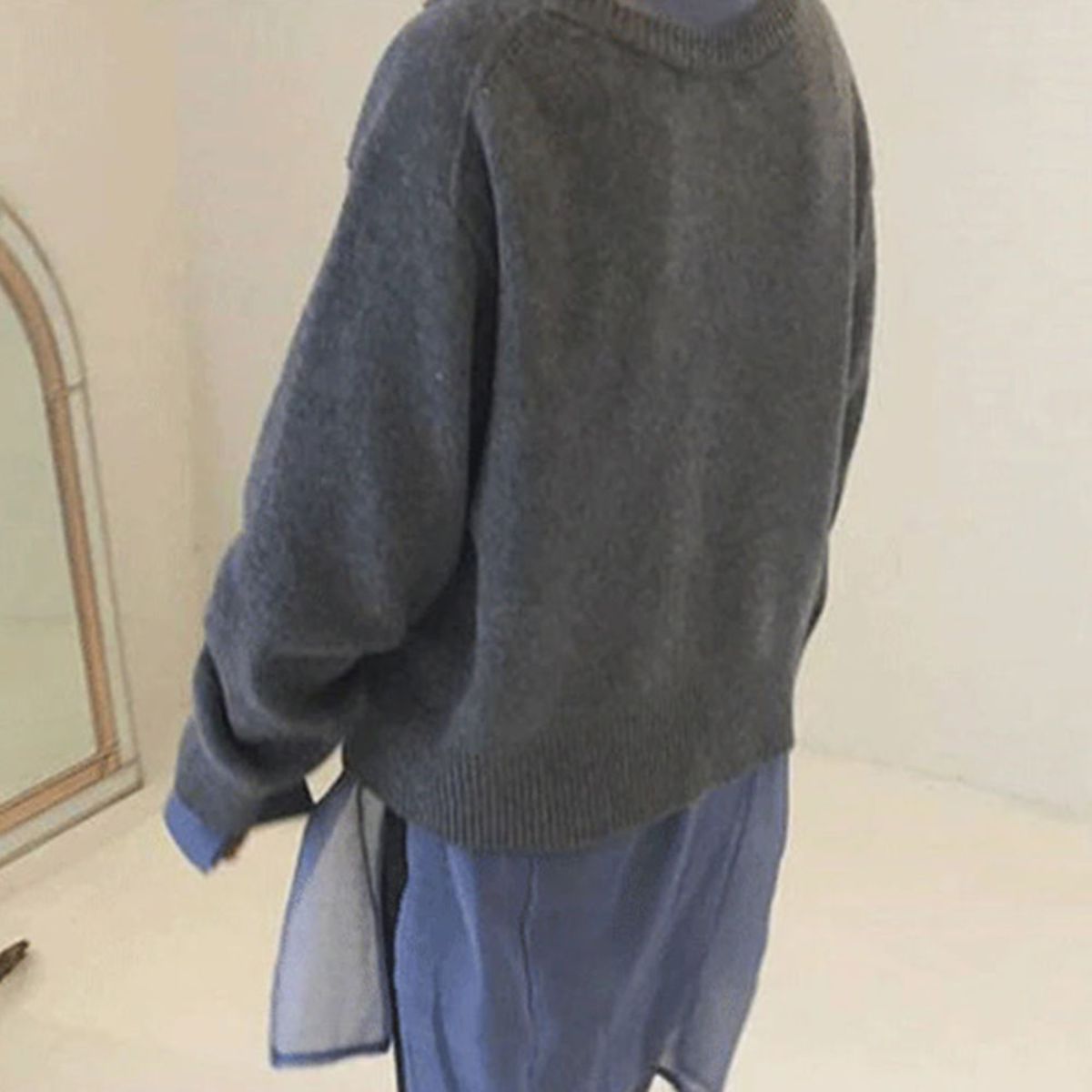 Isabella | ELEGANT ASYMMETRIC CARDIGAN