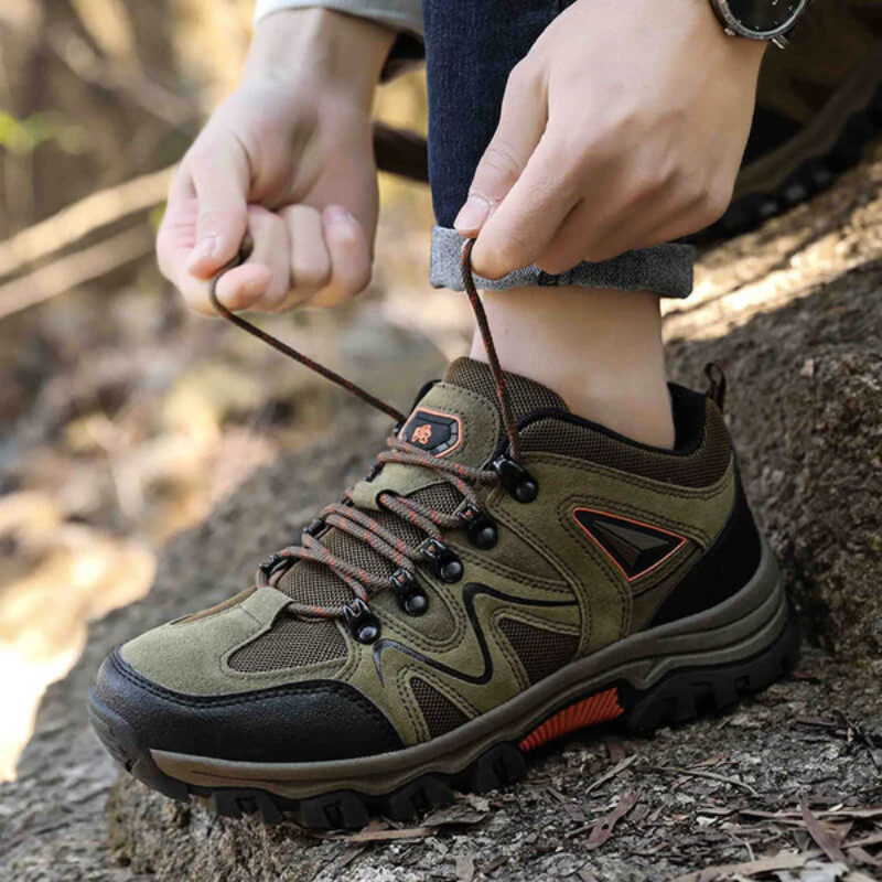 Men's Lace-Up Hiking Shoes | Outdoors