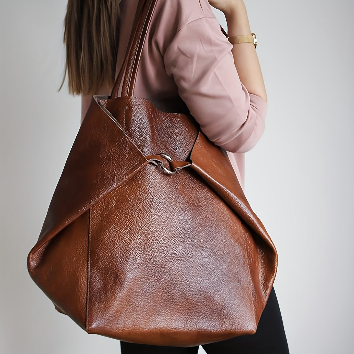 Spacious Women's Tote Bag | Shoulder Carry