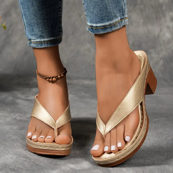 Women's Platform Heel Flip-Flop Sandals | Summer