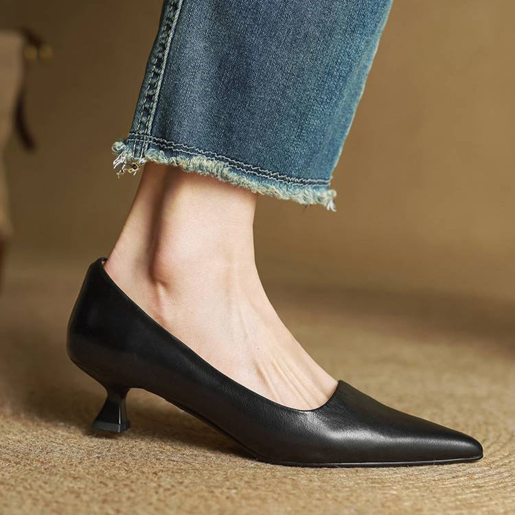 Womens Kitten Heel | Pointed Toe