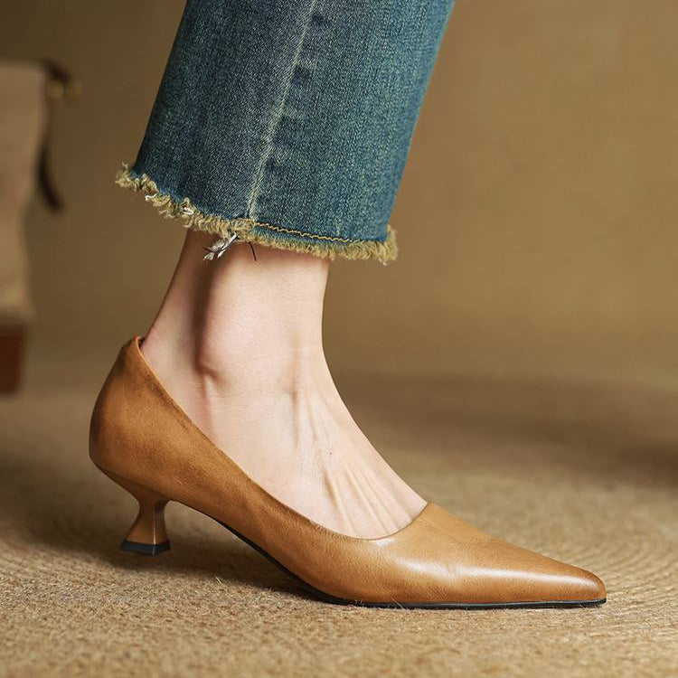 Womens Kitten Heel | Pointed Toe