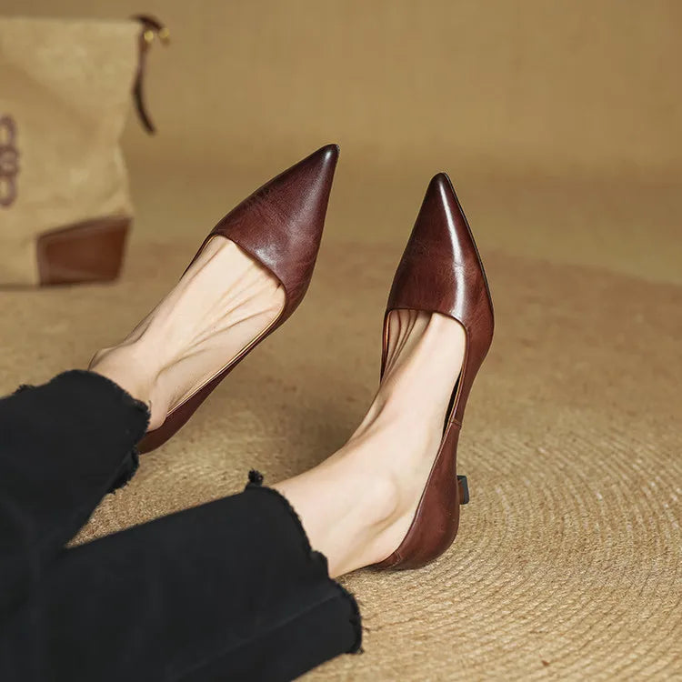Womens Kitten Heel | Pointed Toe