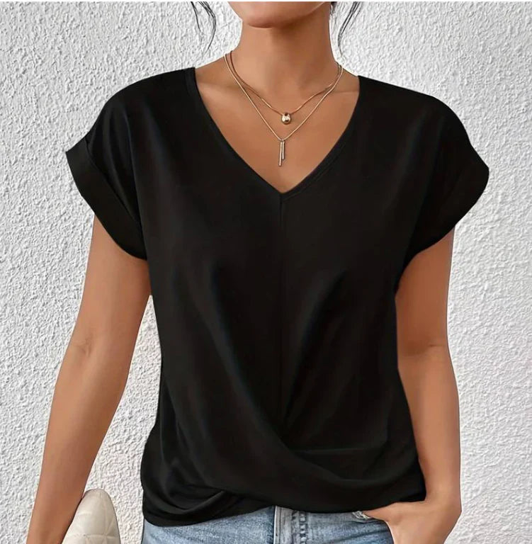 Sara | Tummy tucking V-neck top