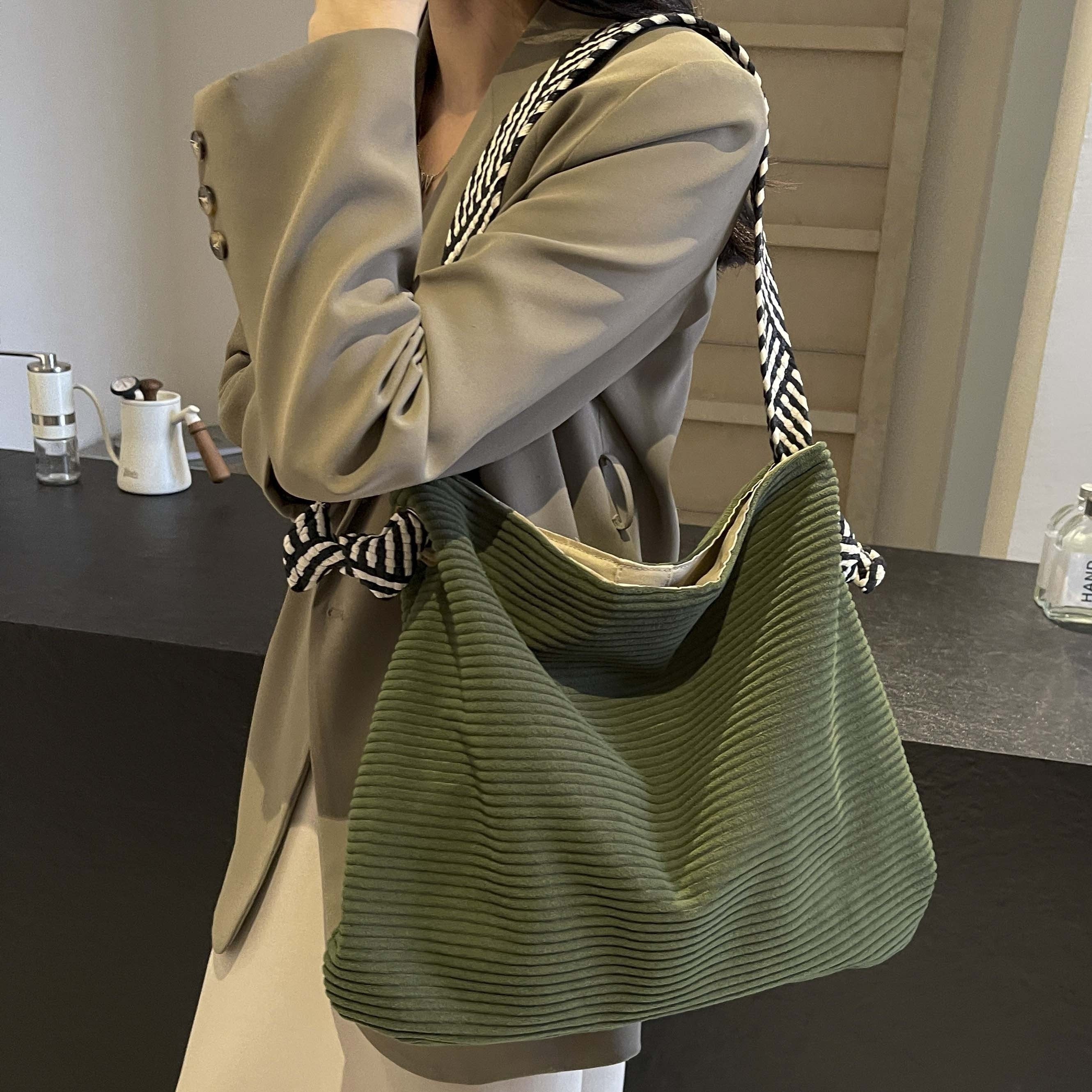 Women's Wide Strap Tote Bag | Beach