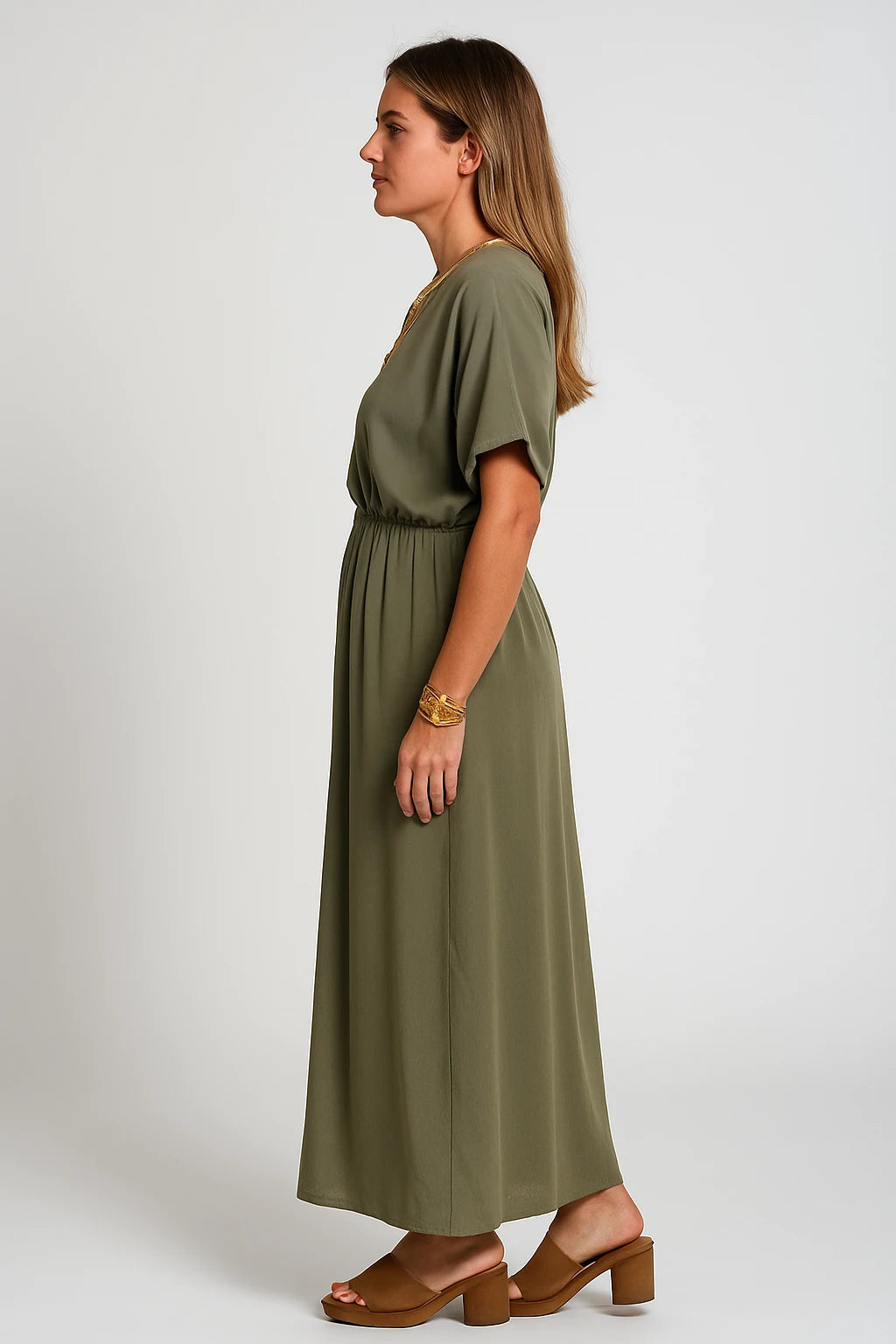 Womens Spring Dress – Ruffle Hem – Flattering Fit – Effortless Style – Perfect for Warm Days - Image 1
