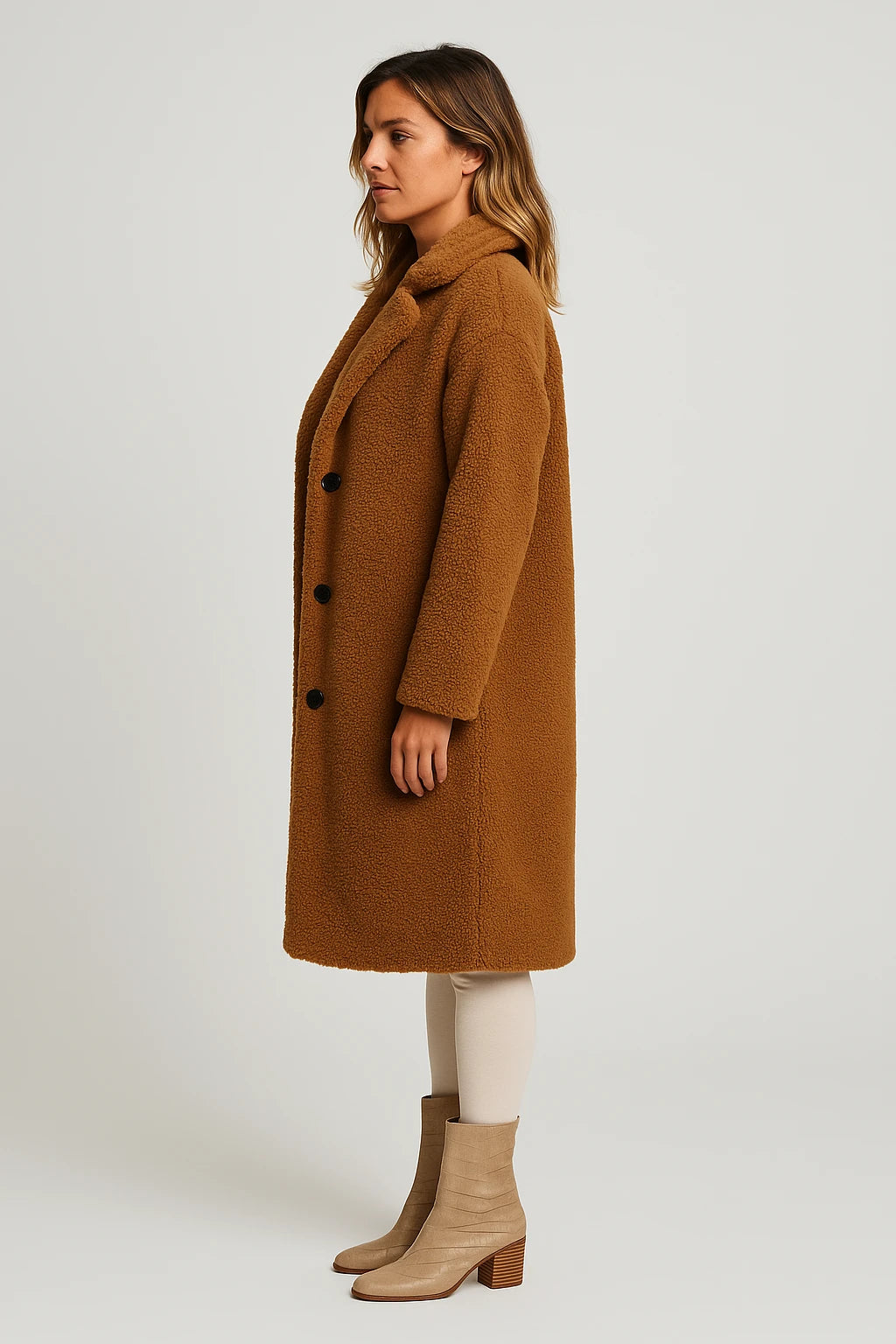 Womens Winter Oversized Teddy Coat with Relaxed Fit and Warm Insulation - Image 1